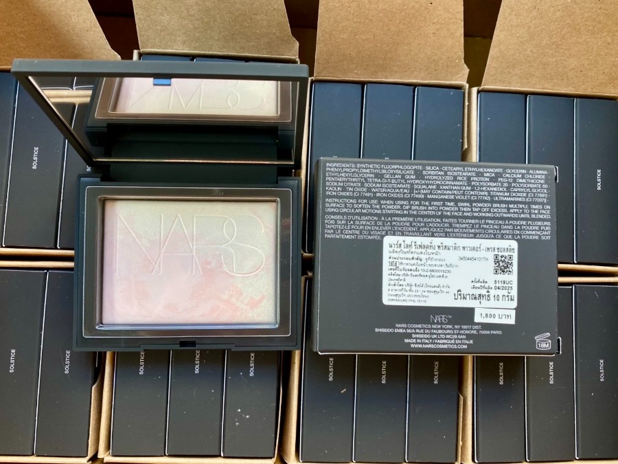 NARS Light Reflecting Prismatic Powder 10g. #Solstice (เคาเตอร์ 1,800฿)