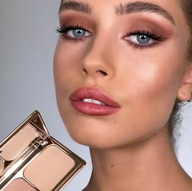 Charlotte Tilbury Filmstar Bronze and Glow 22.5g. #Light to Medium