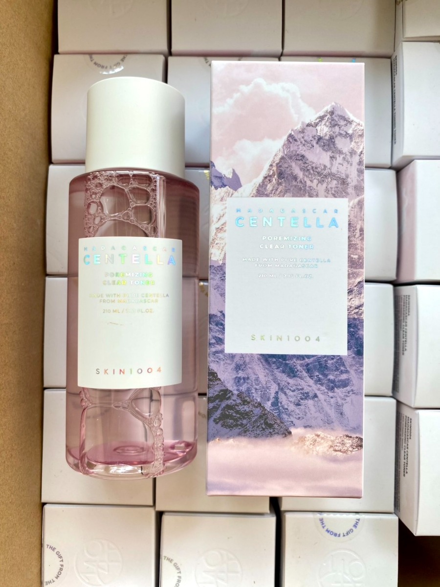 โทนเนอร์ชมพู SKIN1004 Madagascar Centella Poremizing Clear Toner ขนาด 210ml.