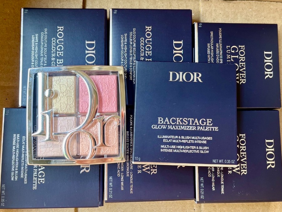 สคบ/ห้าง Dior Backstage Glow Maximizer Palette #004 Rose Gold Glow (เคาเตอร์ 2,340฿)