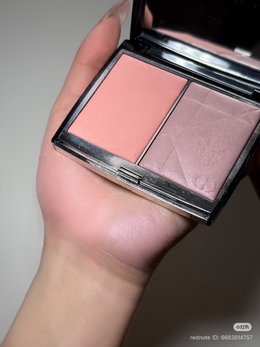 ป้าย/King Dior Rouge Blush Colour & Glow Duo 8g. #287 (เคาเตอร์ 2,400฿)