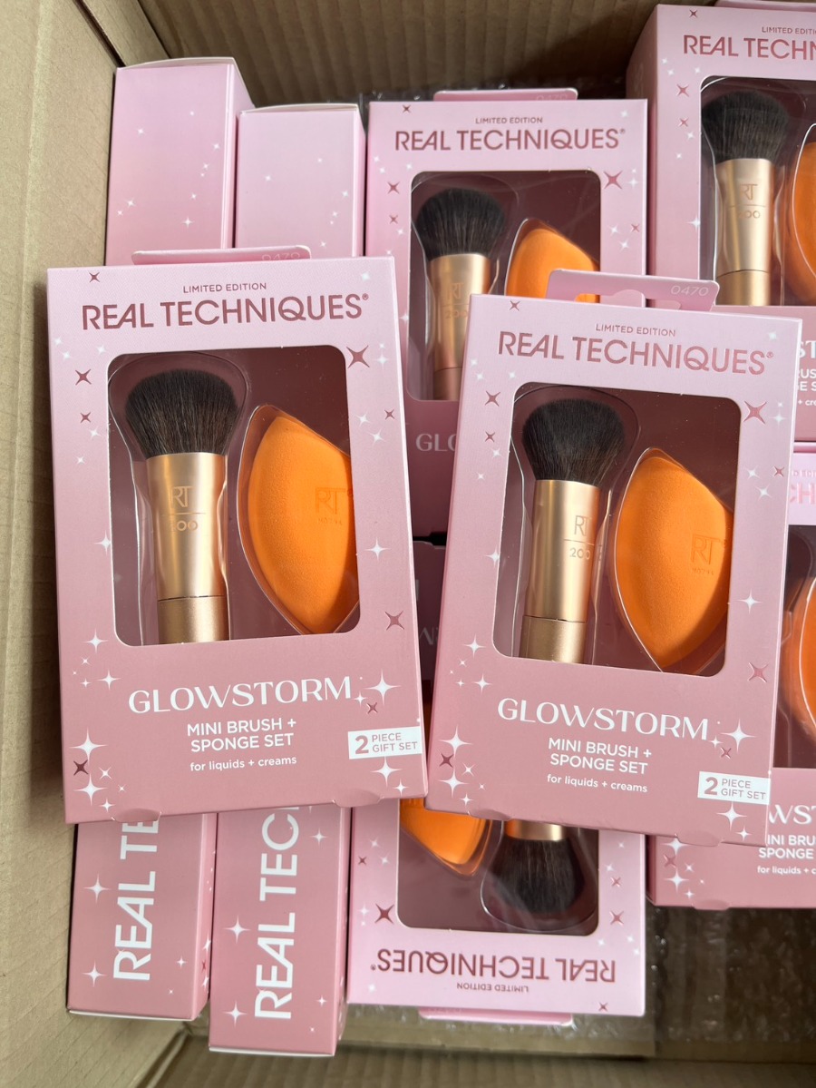 Real Techniques Glowstorm Mini Brush + Sponge Set