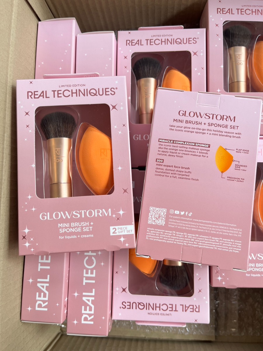 Real Techniques Glowstorm Mini Brush + Sponge Set