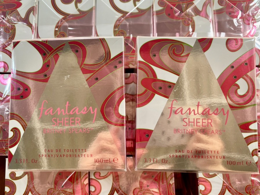 ใหม่ * Britney Spears Fantasy Sheer EDT 100ml. (เคาเตอร์ 3,600฿)