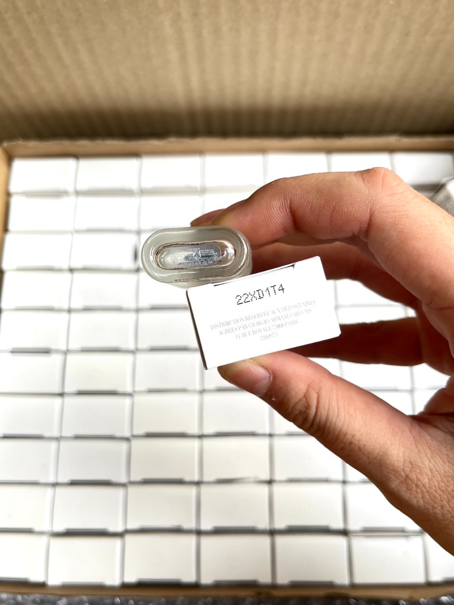 แบบแต้ม Giorgio Armani Acqua Di Gio Pour Homme EDT 5ml.