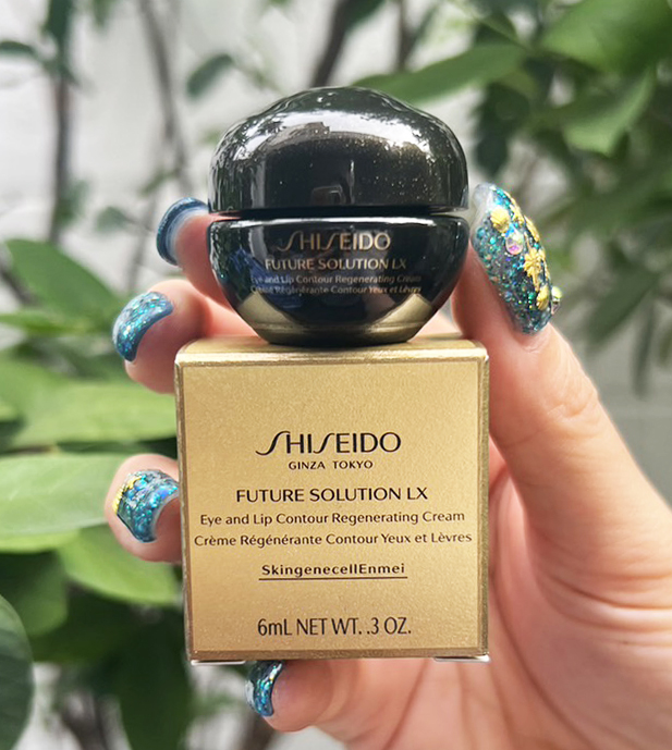 Shiseido Future Solution Lx Eye And Lip Contour Regenerating Cream www.lady-korea.com