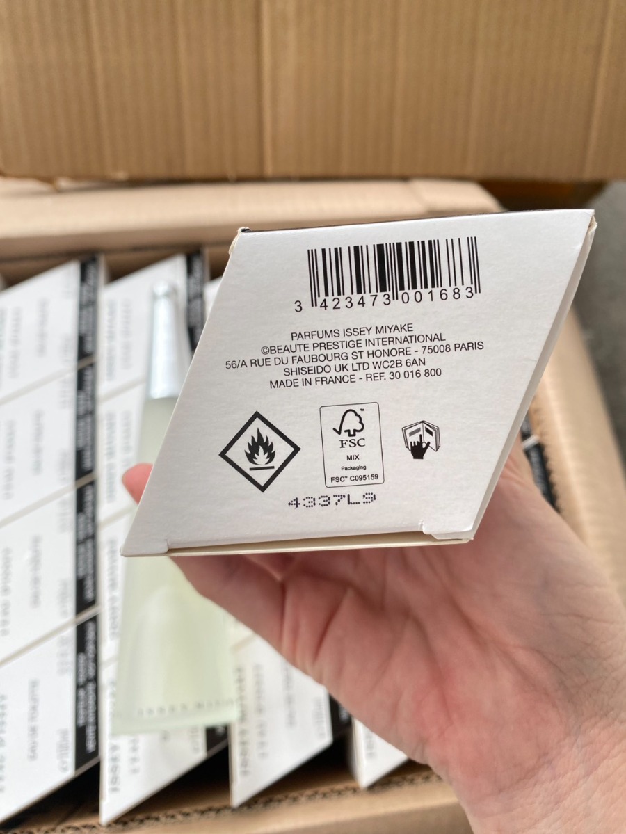 กล่องเทสเตอร์ - Issey Miyake L'Eau D'Issey For Woman Eau De Toilette 100ml. (เคาเตอร์ 4,950฿)