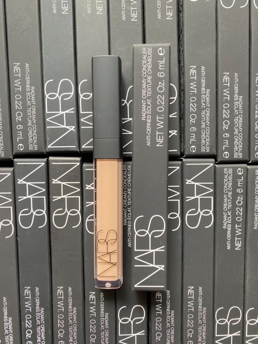 NARS Radiant Creamy Concealer 6ml. #Custard (เคาเตอร์ 1,500฿)