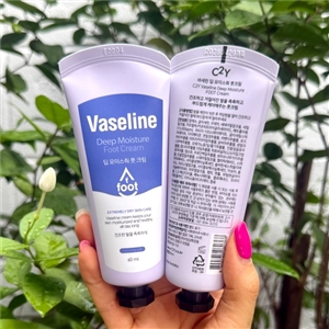 หลอด ม่วง Vaseline deep Moisture Foot Cream 60ml.