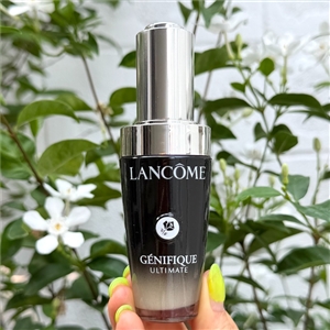 ตัวใหม่ NoBox ไม่มีกล่อง - Lancome Genifique Ultimate Serum 30ml. (เคาเตอร์ 3,900฿)