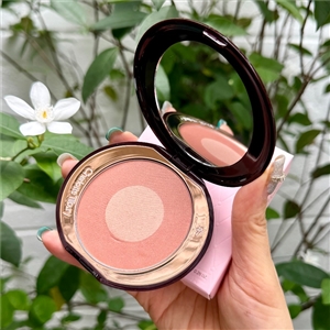 Charlotte Tilbury Cheek To Chic Swish & Glow Blusher 8g. #Pillow Talk (เคาเตอร์ 2,000฿)