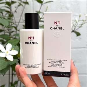 Chanel No°1 De Chanel Revitalizing Body Serum-In-Mist 140 ml. (เคาเตอร์ 3,200฿)
