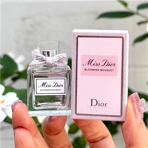 Miss Dior Blooming Bouquet EDT ขนาด 5ml.