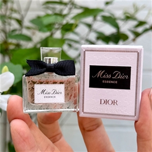 Miss Dior Essence 5ml.
