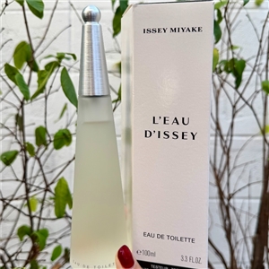 กล่องเทสเตอร์ - Issey Miyake L'Eau D'Issey For Woman Eau De Toilette 100ml. (เคาเตอร์ 4,950฿)