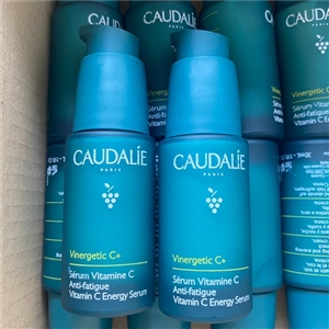 เขียว Caudalie Vinergetic C+ Vitamin C Energy Serum 30ml.