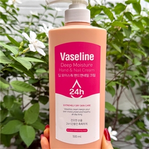 ขวดปั้ม Vaseline deep Moisture Hand&Nail Cream 500ml.