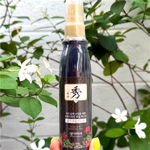 Daeng Gi Meo Ri Dlaesoo Moist Glow Mist 100ml.