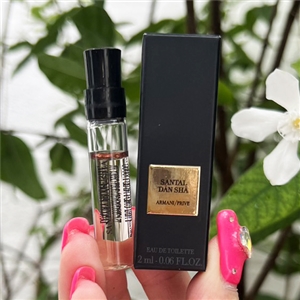 ไวออล Giorgio Armani Santal Dan Sha Eau De Toilette 2ml.