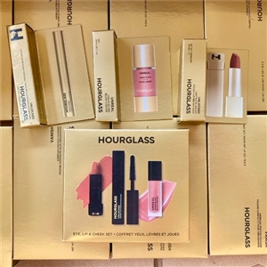 Hourglass Eye, Lip & Cheek Set