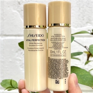 อิมัลชั่น - Shiseido Vital Perfection White Revitalizing Emulsion Enriched 30ml.