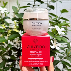 Shiseido Benefiance Brightening Gel Cream 50ml. (เคาเตอร์ 3,200฿)