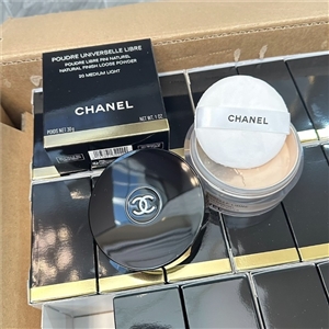 Chanel Poudre Universelle Libre Natural Finish Loose Powder 30g. #020 Medium Light (เคาเตอร์ 2,700฿)