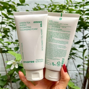 Innisfree Green Tea Amino Hydrating Cleansing Foam 150g.