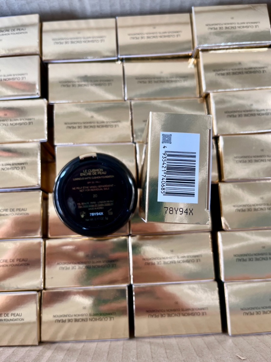 YSL Le Cushion Encre De Peau ขนาดทดลอง 5g. #B20 ผิวขาวเหลือง