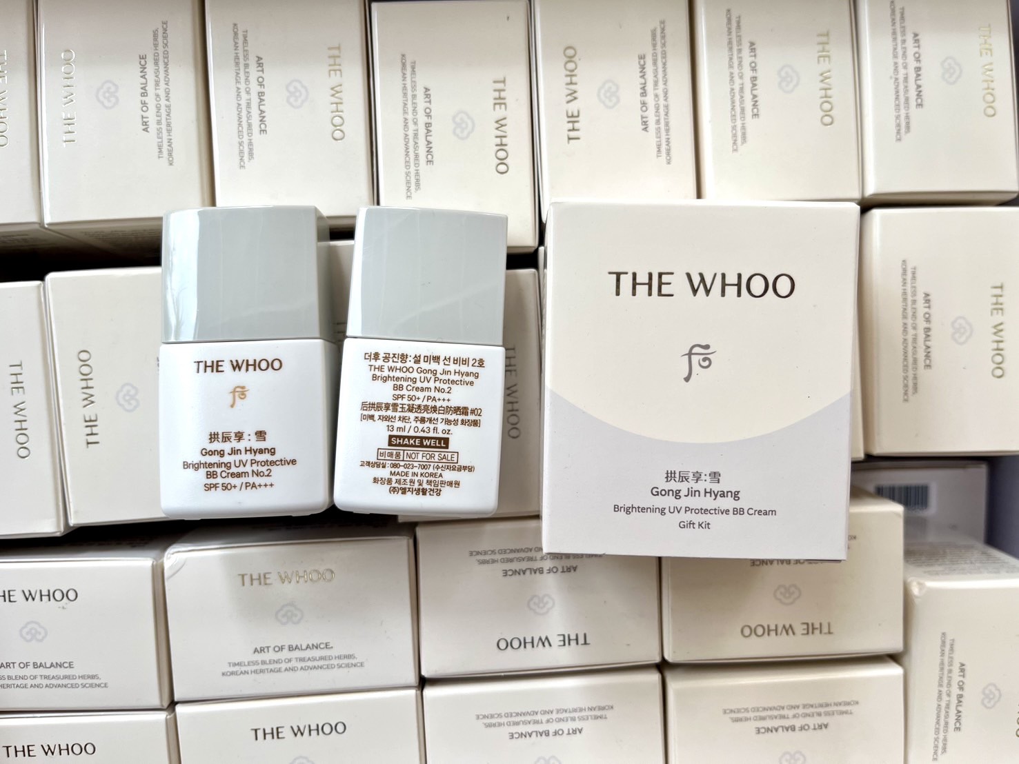 The History of Whoo Gong Jin Hyang Brightening UV Protective BB Cream SPF50+/PA+++ #02 (13ml.*2)