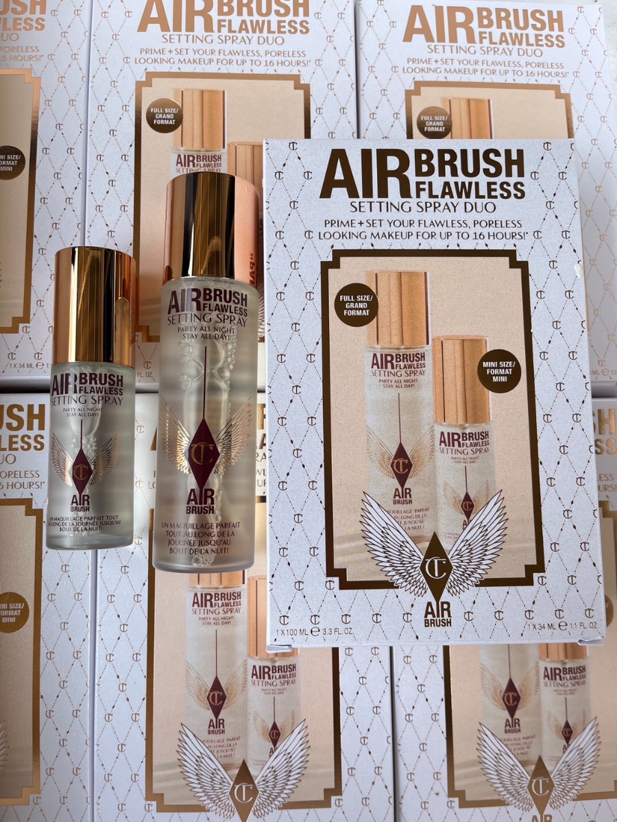 เซต Charlotte Tilbury Airbrush Flawless Setting Spray 100ml. + 34ml.