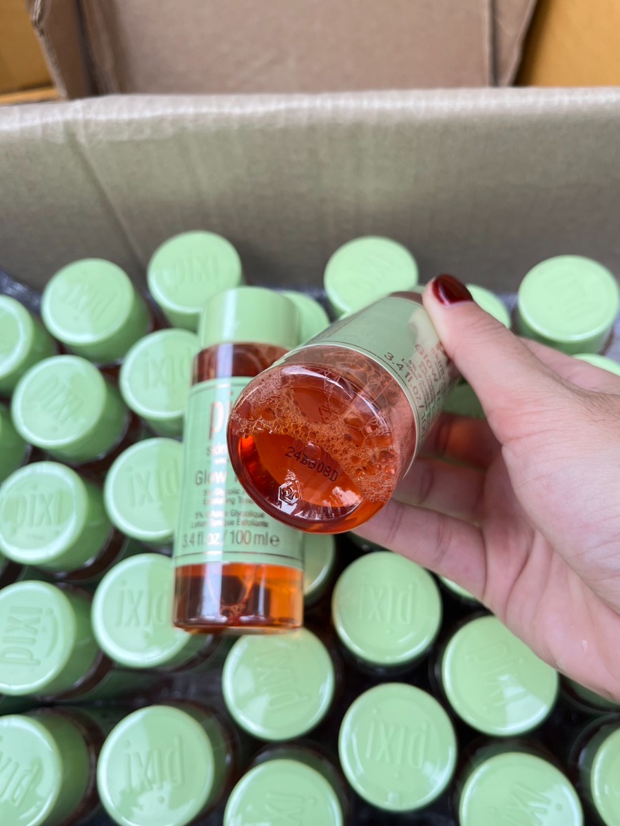 Pixi Glow Tonic Exfoliating Toner 100ml.