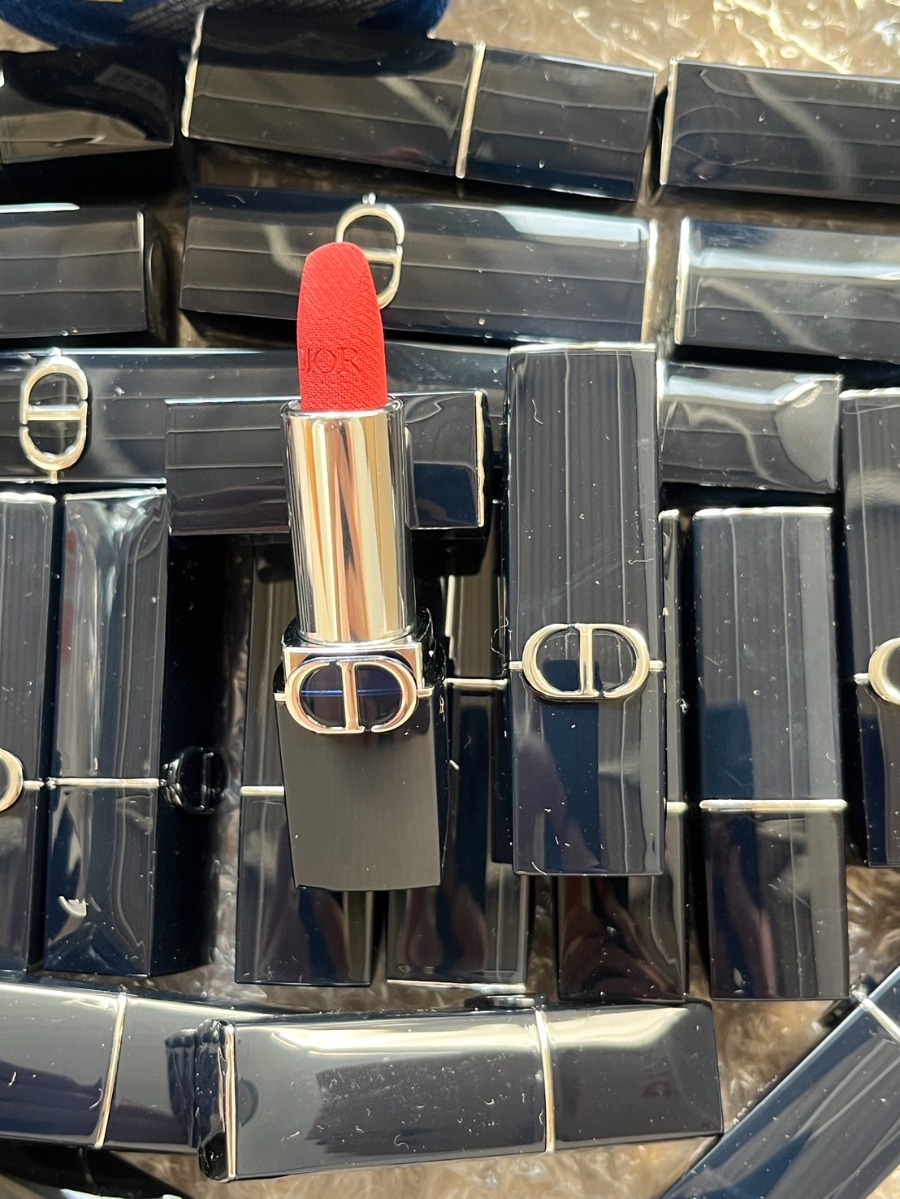 NoBox ไม่มีกล่อง - Dior Rouge Lipstick 1.5g. #720 Icone Velvet