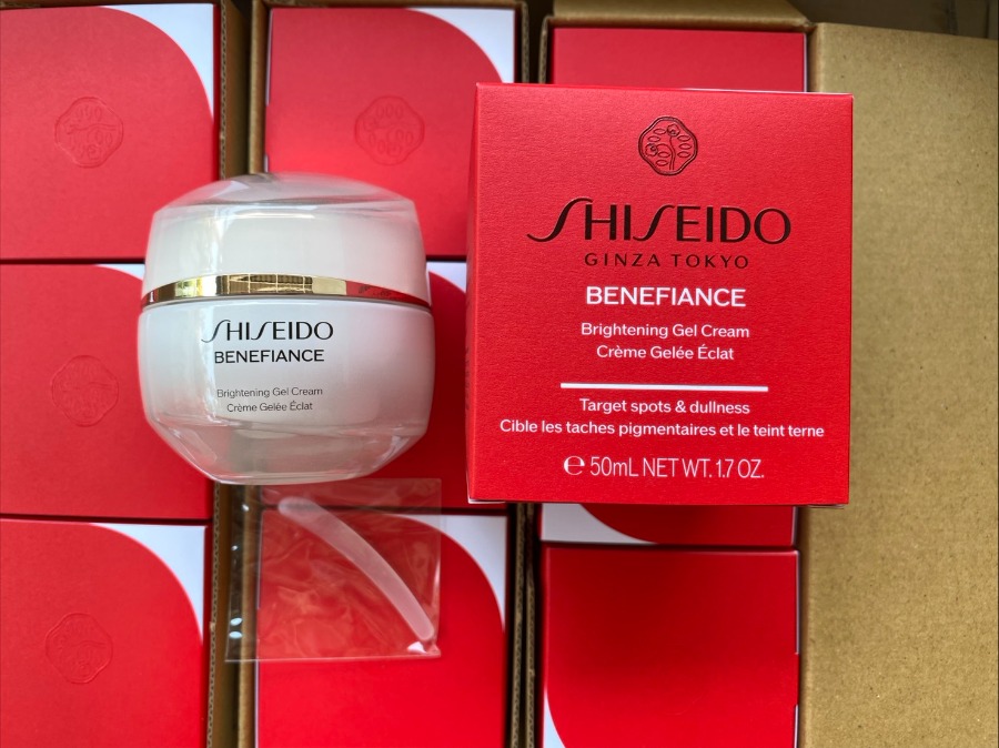 Shiseido Benefiance Brightening Gel Cream 50ml. (เคาเตอร์ 3,200฿)