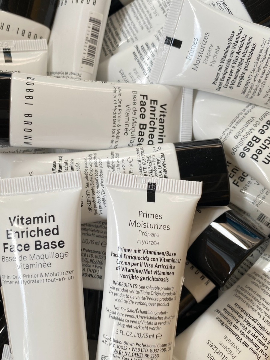 แบบหลอด - Bobbi Brown Vitamin Enriched Face Base All-In-One Primer And Moisturizer 15ml.