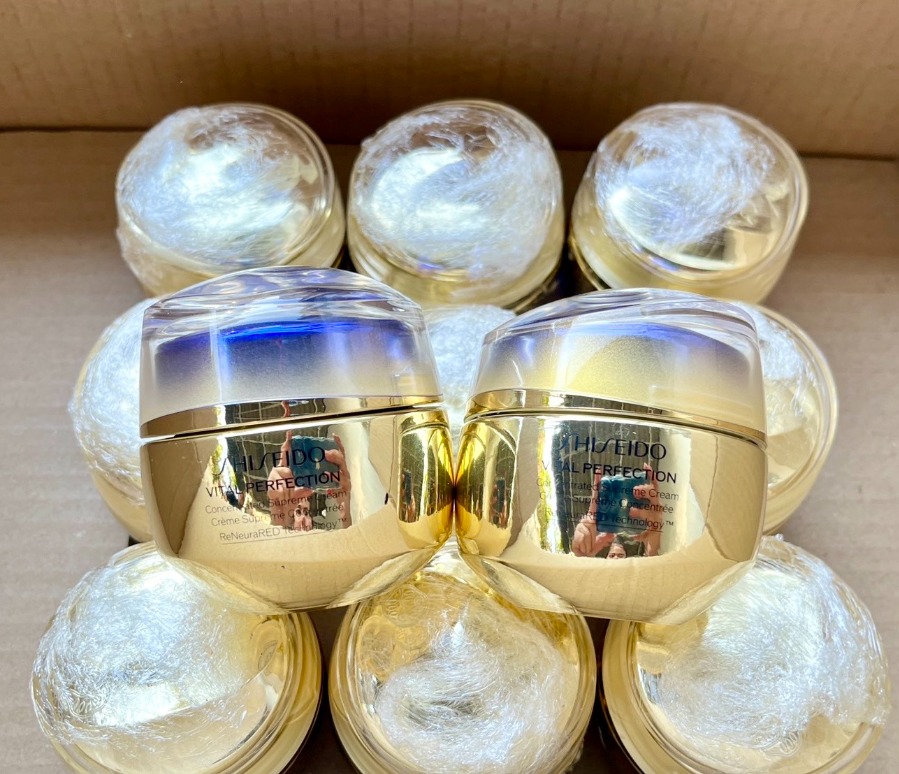 NoBoxไม่มีกล่อง - Shiseido Vital Perfection Concentrated Supreme Cream 50ml. (เคาเตอร์ 5,900฿)