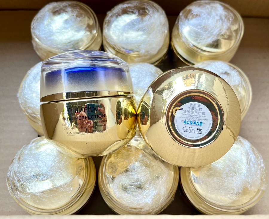 NoBoxไม่มีกล่อง - Shiseido Vital Perfection Concentrated Supreme Cream 50ml. (เคาเตอร์ 5,900฿)