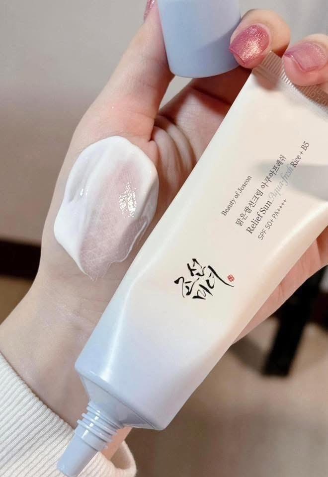 ใหม่ สีฟ้า - Beauty of Joseon Relief Sun Aqua-Fresh Rice B5 SPF50+ PA++++ 50ml.